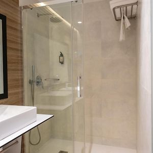 Zimmer mit zwei Einzelbetten